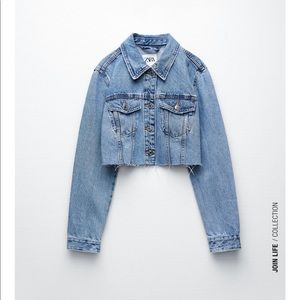 Cropped denim jacket